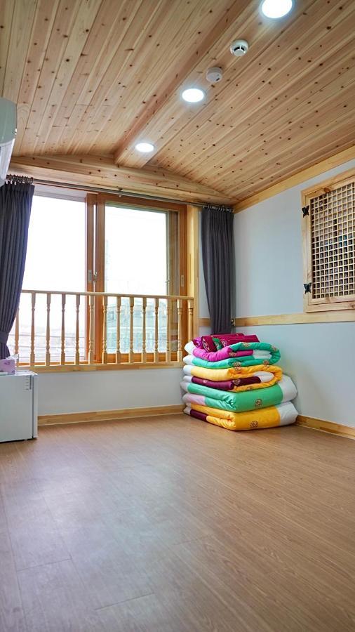 The Jeongga Hostel Jeonju Exterior photo